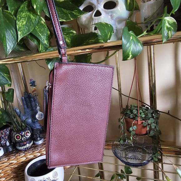 Custom painted wristlets - Picture 6 of 6